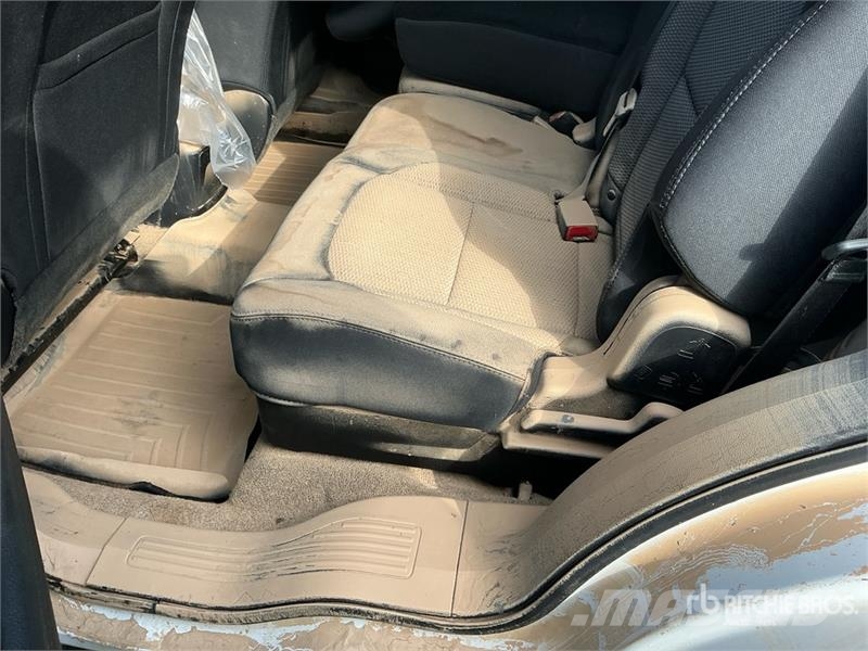 Ford Explorer 자동차