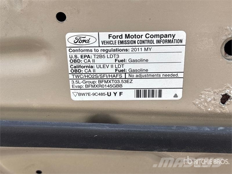 Ford Explorer Automašīnas