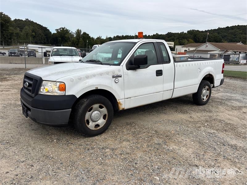 Ford F-150 4x2 Extended Cab Pickup (Inoperable) Інше