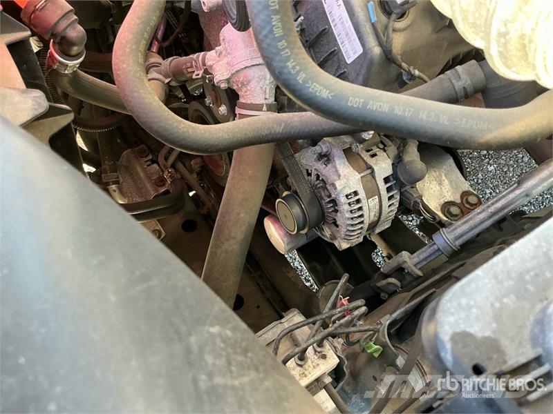 Ford F-150 4x2 Extended Cab Pickup Outros