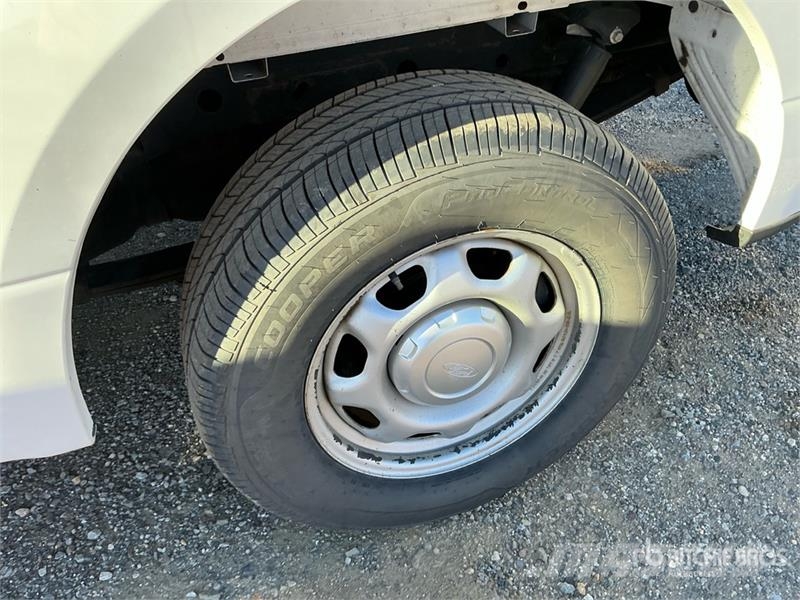 Ford F-150 4x2 Extended Cab Pickup Outros