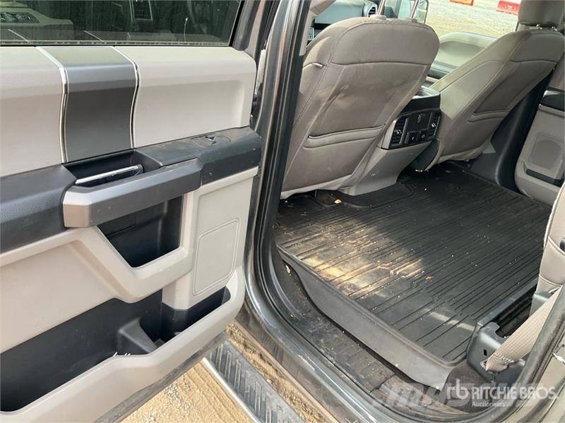 Ford F-150 4x4 Crew Cab Pickup Other