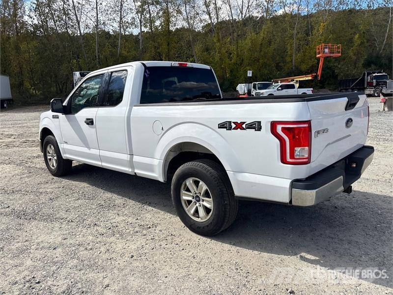Ford F-150 4x4 Extended Cab Pickup Ostalo