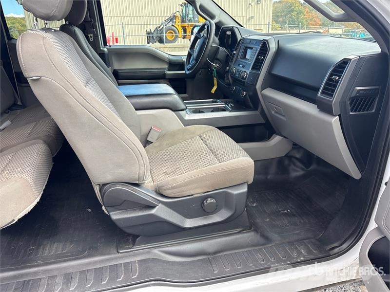 Ford F-150 4x4 Extended Cab Pickup Ostalo