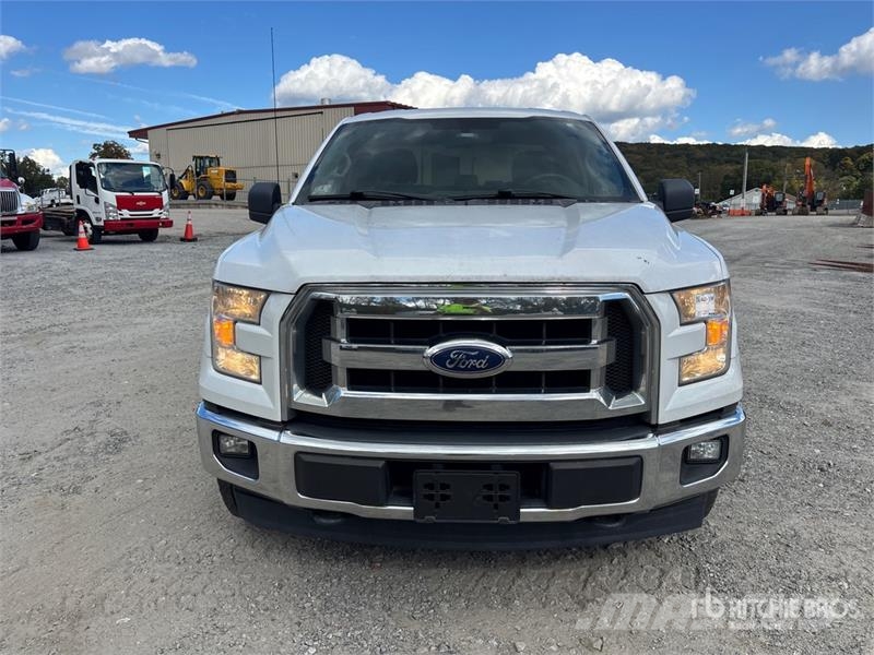 Ford F-150 4x4 Extended Cab Pickup Ostalo