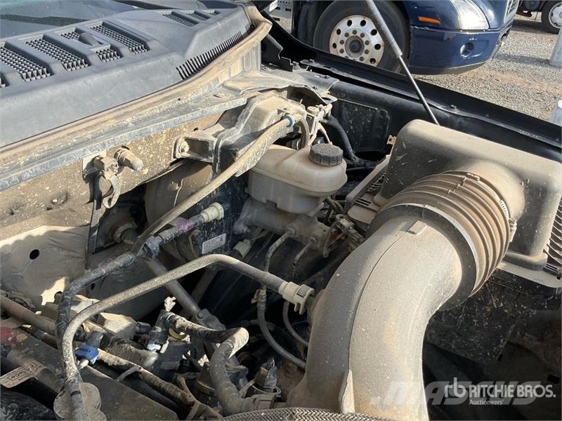 Ford F-150 4x4 Extended Cab Pickup その他