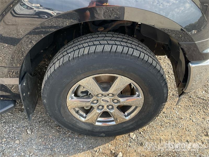 Ford F-150 4x4 Extended Cab Pickup その他
