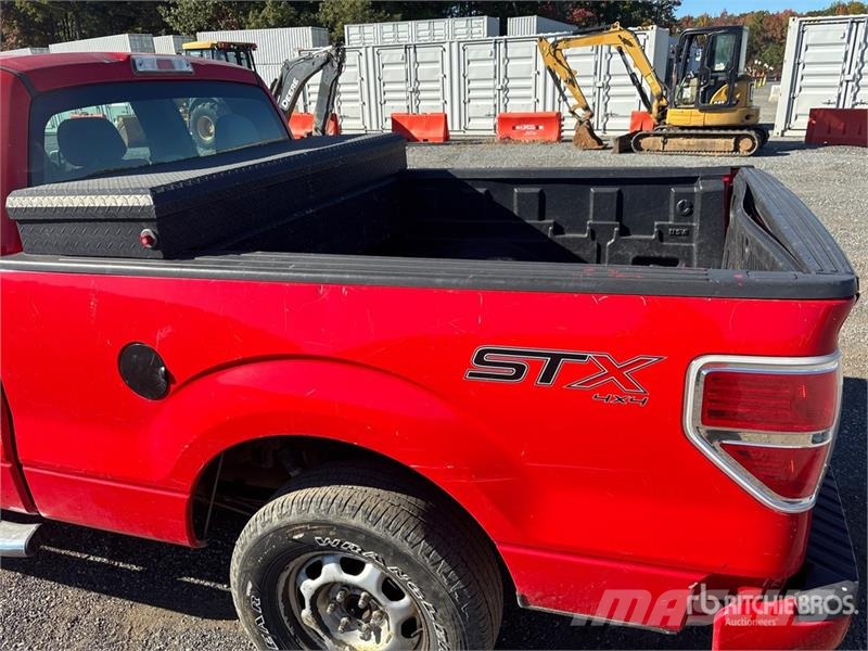 Ford F-150 STX 4x4 Extended Cab Pickup Прочие фургоны