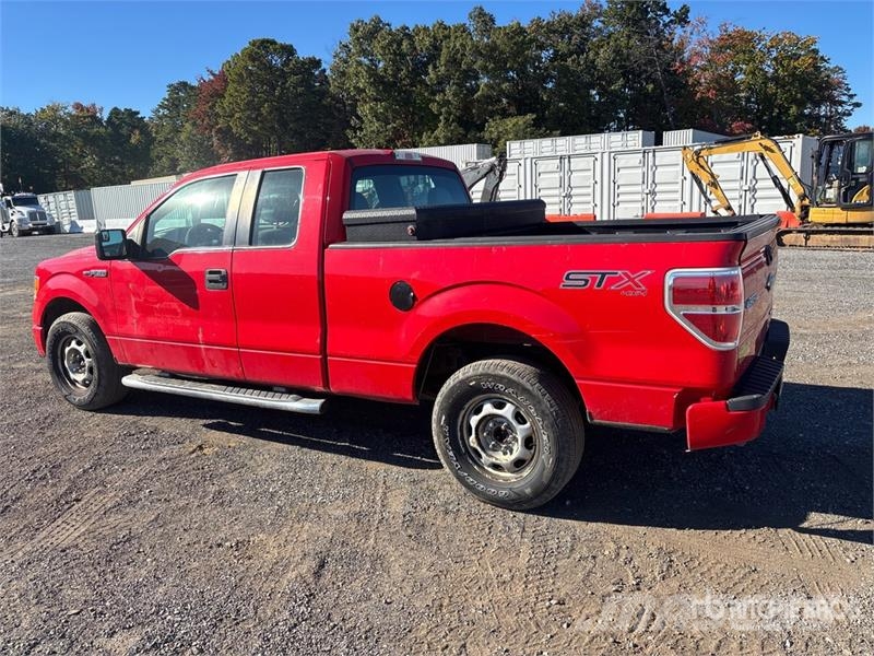 Ford F-150 STX 4x4 Extended Cab Pickup Прочие фургоны