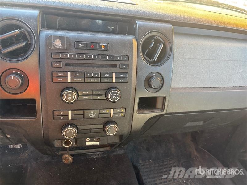 Ford F-150 STX 4x4 Extended Cab Pickup Прочие фургоны