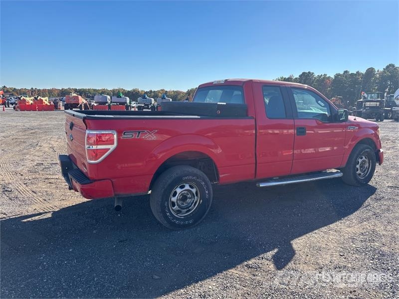 Ford F-150 STX 4x4 Extended Cab Pickup Прочие фургоны