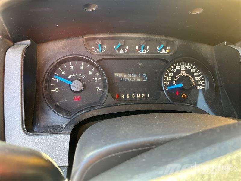 Ford F-150 STX 4x4 Extended Cab Pickup Прочие фургоны