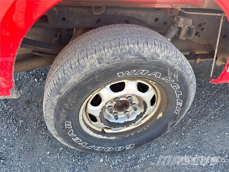 Ford F-150 STX 4x4 Extended Cab Pickup Прочие фургоны