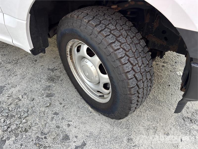 Ford F-150 XL 4x2 Extended Cab Pickup その他