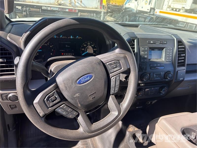Ford F-150 XL 4x2 Extended Cab Pickup Otras furgonetas