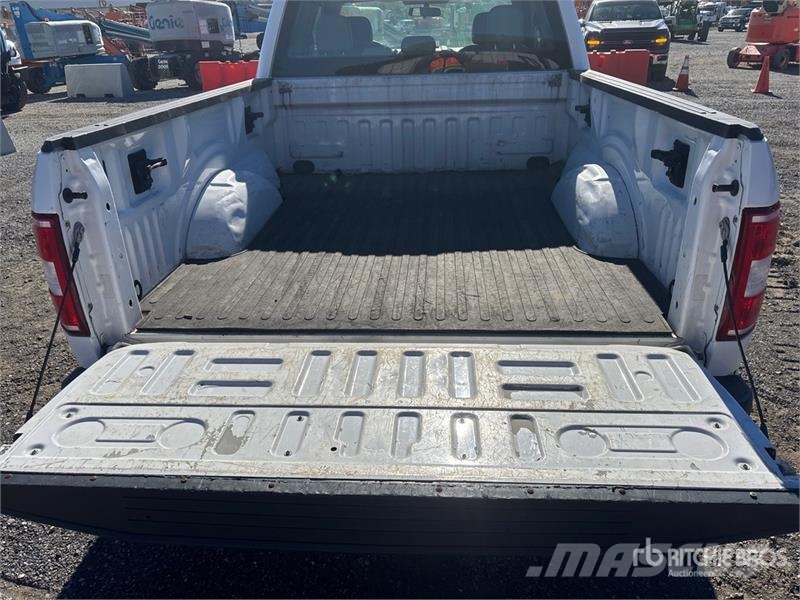 Ford F-150 XL 4x2 Extended Cab Pickup Otras furgonetas