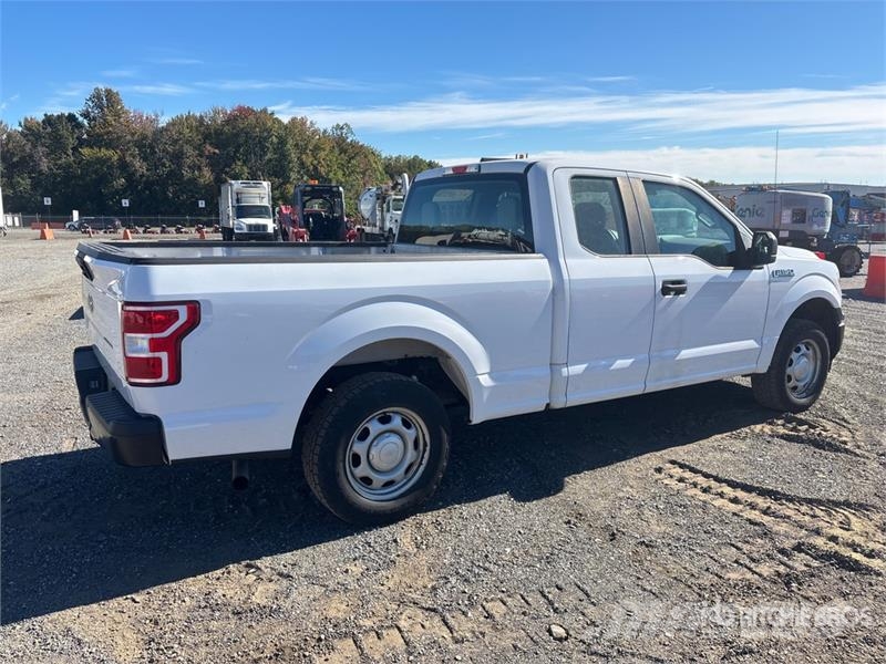 Ford F-150 XL 4x2 Extended Cab Pickup Otras furgonetas