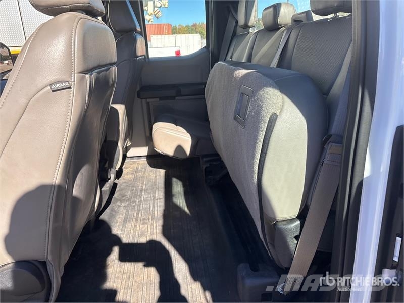 Ford F-150 XL 4x2 Extended Cab Pickup Otras furgonetas