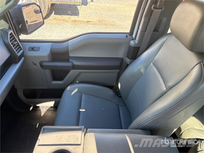 Ford F-150 XL 4x2 Extended Cab Pickup Otras furgonetas