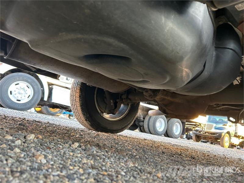 Ford F-150 XL 4x2 Extended Cab Pickup 其他