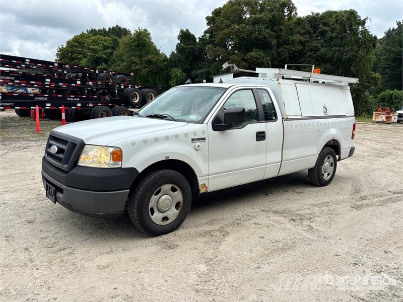 Ford F-150 XL 4x2 Pickup (Inoperable) Інше