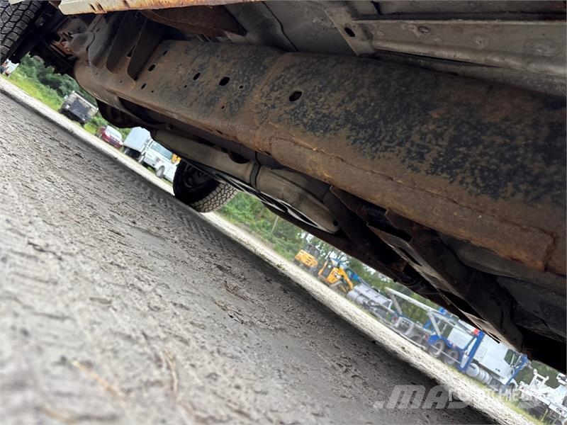 Ford F-150 XL 4x2 Pickup (Inoperable) Інше