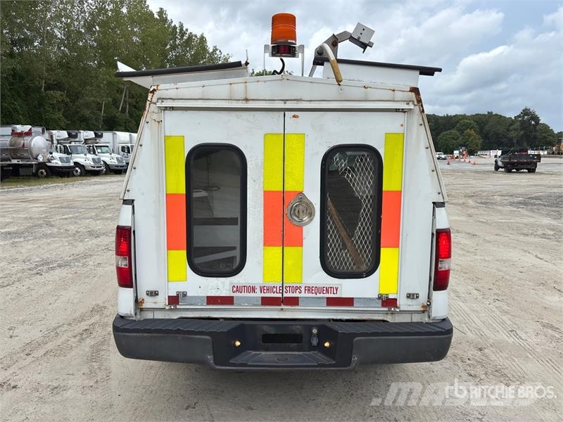 Ford F-150 XL 4x2 Pickup (Inoperable) Інше