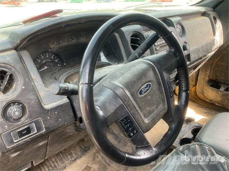 Ford F-150 XL 4x2 Pickup 其他