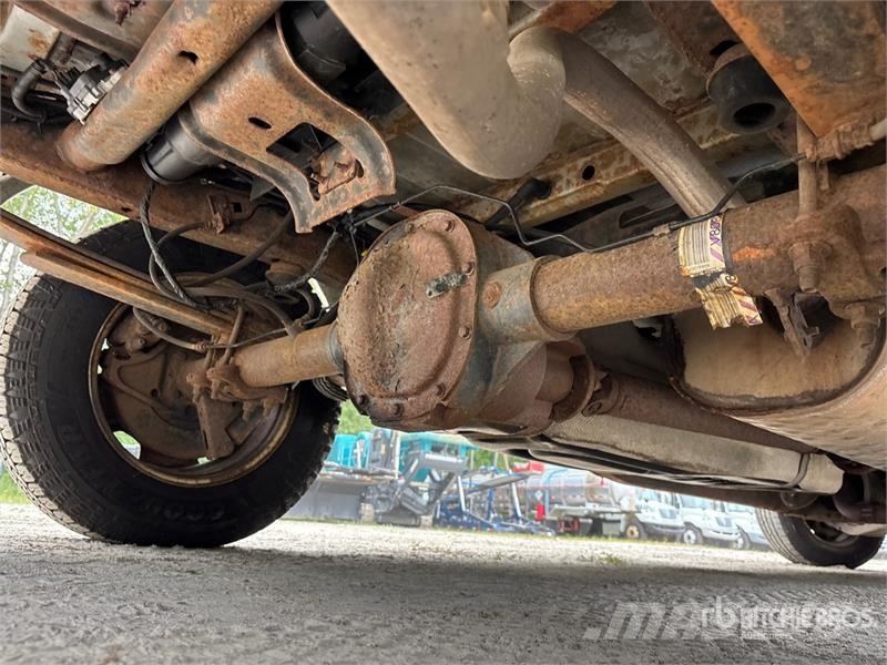 Ford F-150 XL 4x2 Pickup (Inoperable) Інше