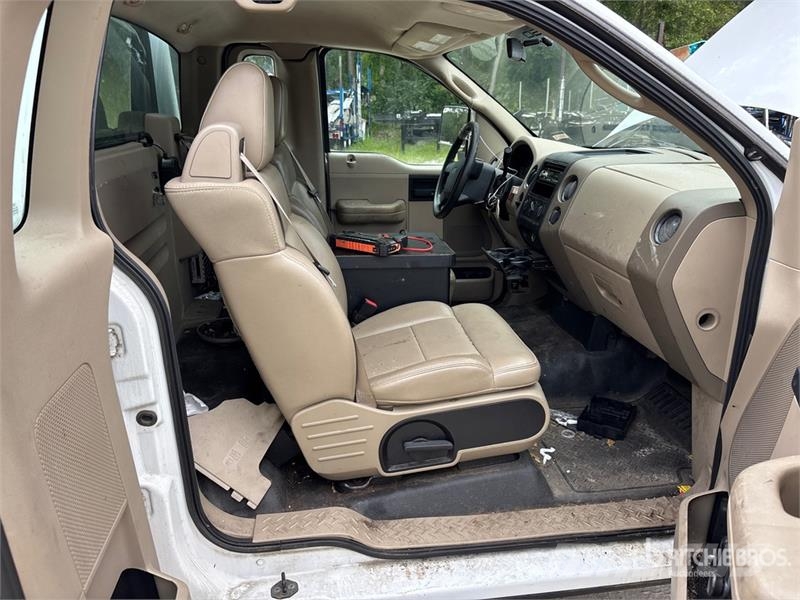 Ford F-150 XL 4x2 Pickup (Inoperable) Інше