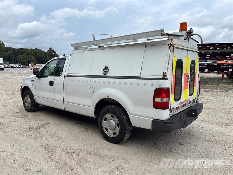 Ford F-150 XL 4x2 Pickup (Inoperable) Інше