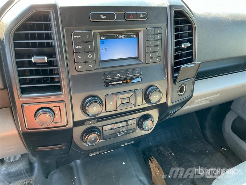 Ford F-150 XL 4x4 Extended Cab Pickup Ostalo