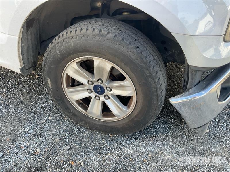 Ford F-150 XL 4x4 Extended Cab Pickup Other