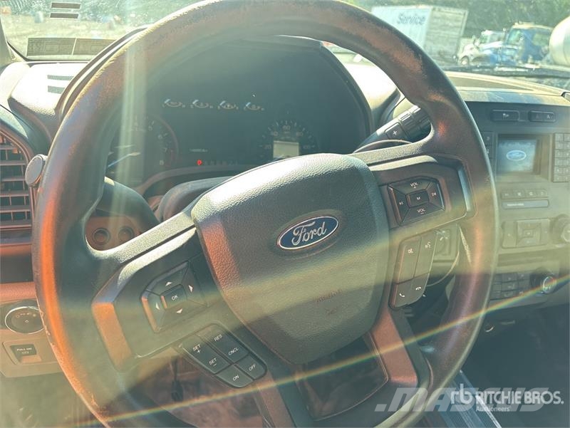 Ford F-150 XL 4x4 Extended Cab Pickup Other