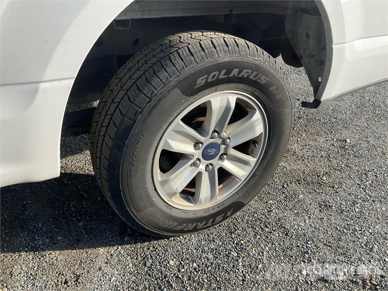 Ford F-150 XL 4x4 Extended Cab Pickup Other
