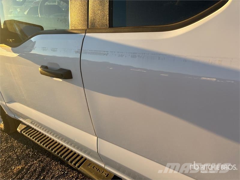 Ford F-150 XL 4x4 Extended Cab Pickup Прочие фургоны