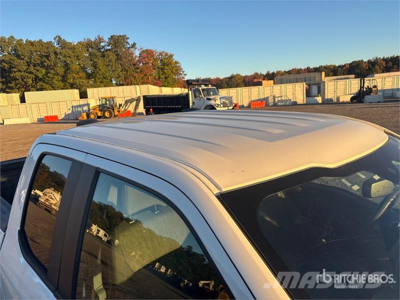 Ford F-150 XL 4x4 Extended Cab Pickup Прочие фургоны