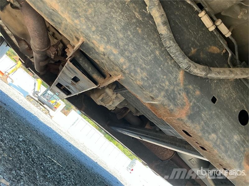 Ford F-150 XL 4x4 Extended Cab Pickup Ostalo