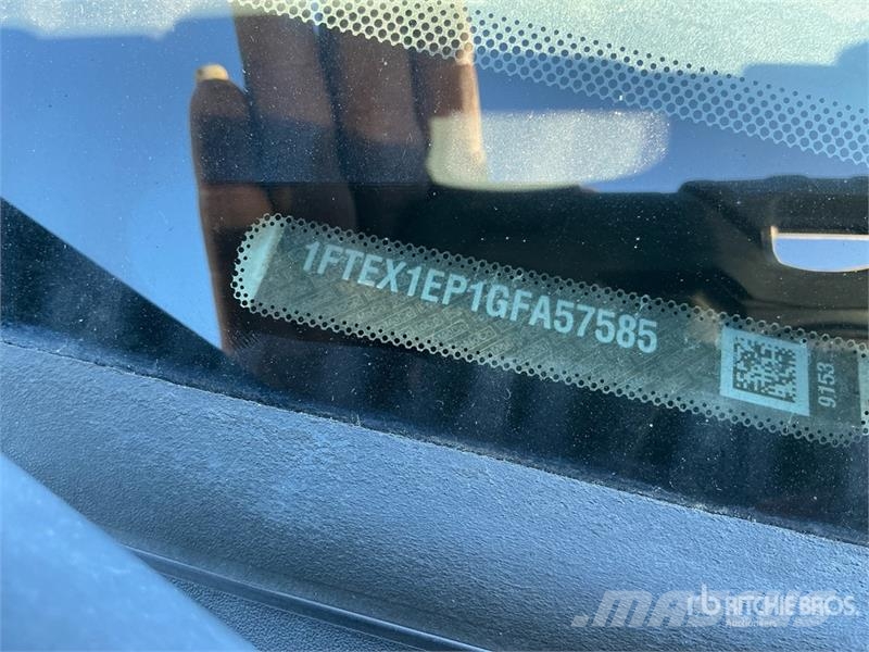 Ford F-150 XL 4x4 Extended Cab Pickup Otras furgonetas
