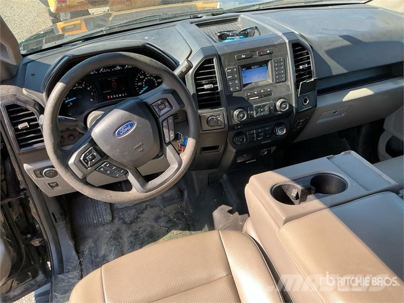 Ford F-150 XL 4x4 Extended Cab Pickup Ostalo