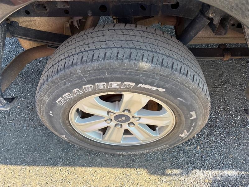 Ford F-150 XL 4x4 Extended Cab Pickup Other