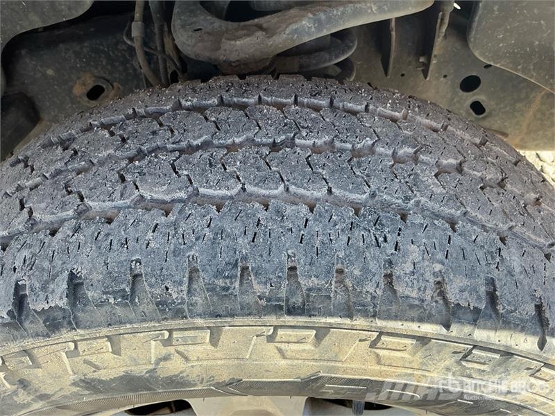 Ford F-150 XLT 4x4 Crew Cab Pickup Ostalo