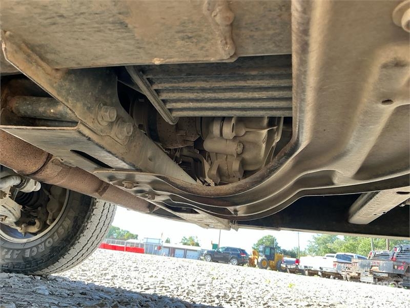 Ford F-150 XLT 4x4 Crew Cab Pickup Ostalo