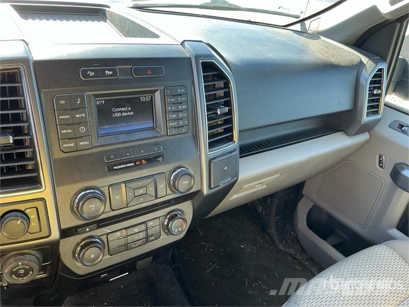 Ford F-150 XLT 4x4 Crew Cab Pickup Ostalo