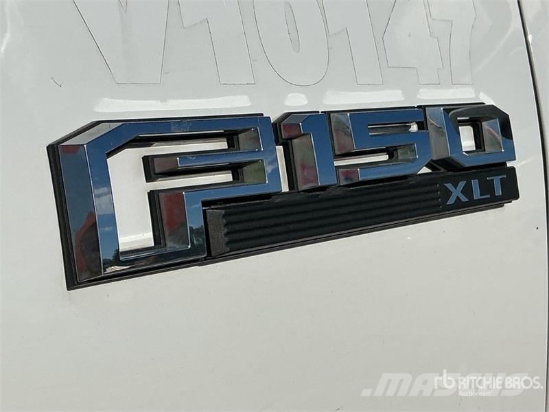 Ford F-150 XLT 4x4 Crew Cab Pickup Ostalo
