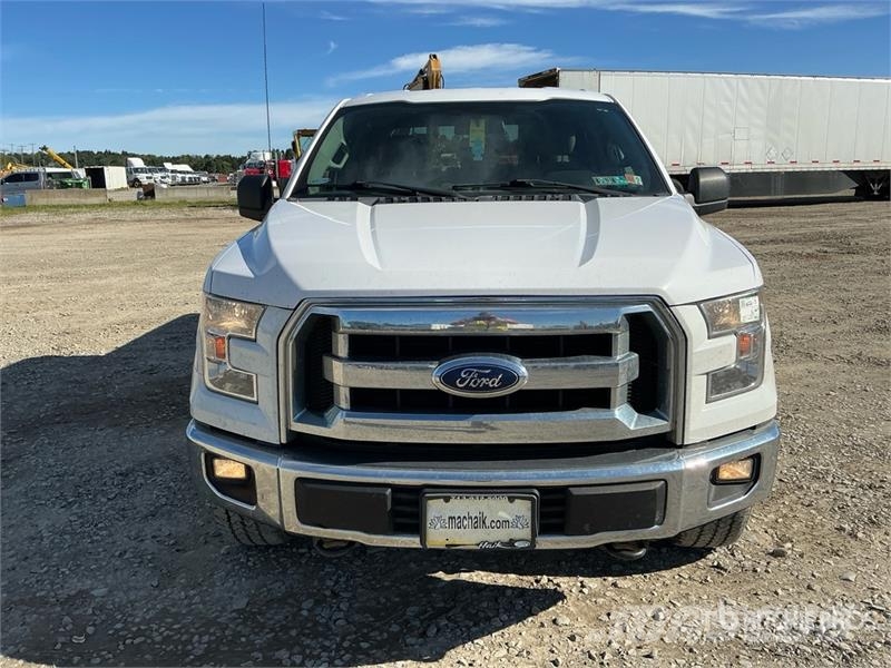 Ford F-150 XLT 4x4 Crew Cab Pickup Ostalo