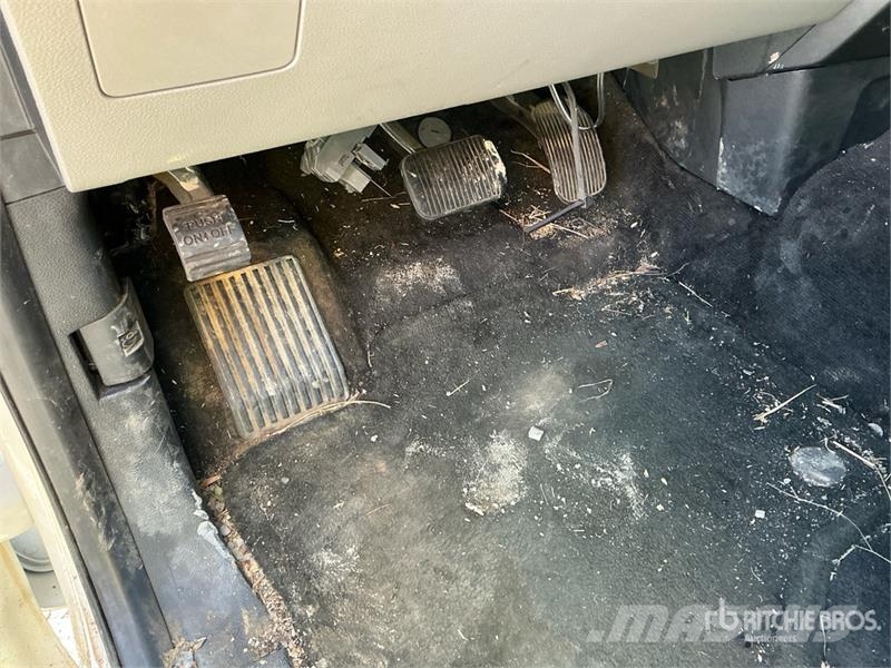 Ford F-150 XLT 4x4 Crew Cab Pickup Ostalo