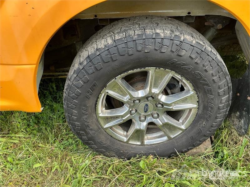 Ford F-150 XLT 4x4 Extended Cab Pickup (Inoperable) Andre varebiler