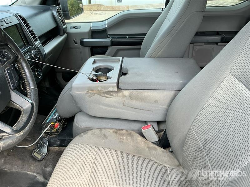 Ford F-150 XLT 4x4 Extended Cab Pickup (Inoperable) Andre varebiler
