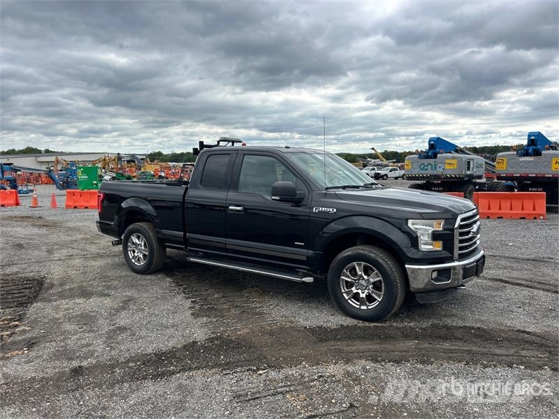 Ford F-150 XLT 4x4 Extended Cab Pickup Autre fourgon / utilitaire